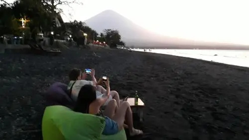 Barracuda Beach Hostel