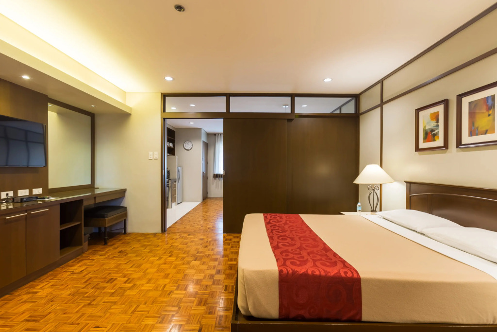 Tropicana Suites