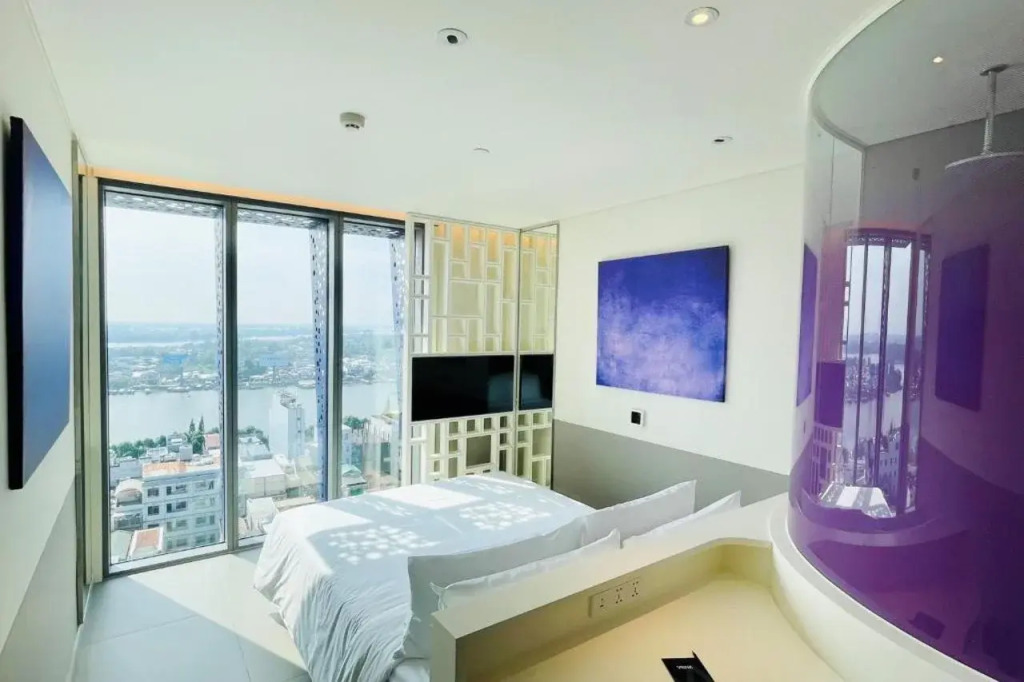 Wink Hotel