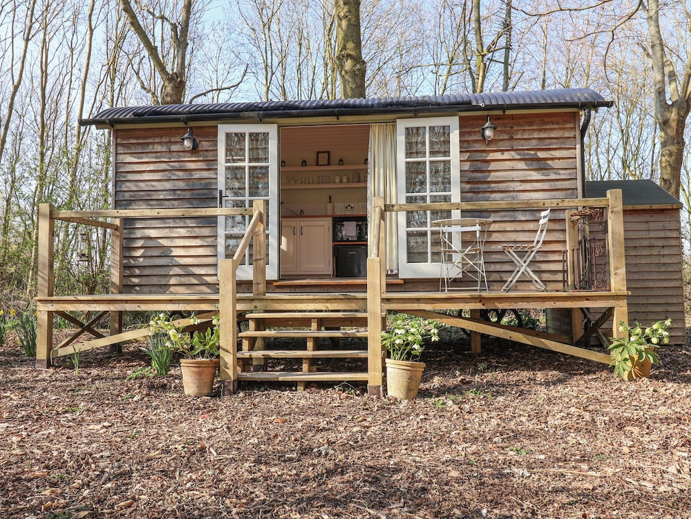 Woodlands Retreat Shepherd's Hut
