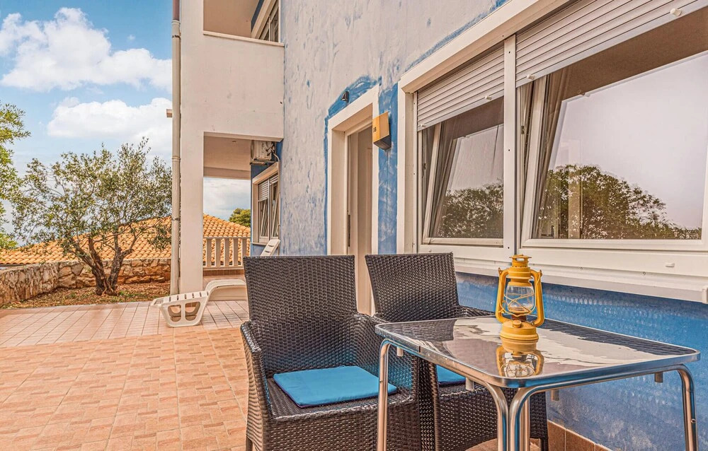 Stunning Apartment in Primosten With Wifi and 1 Bedrooms