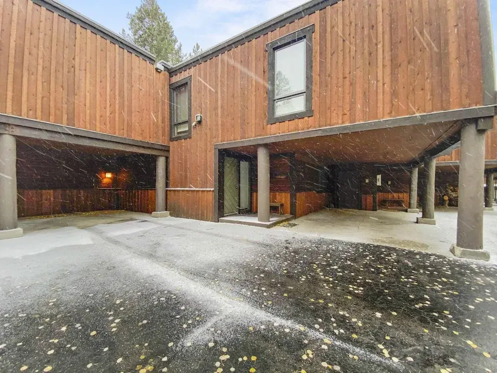 Breckenridge Spacious Mill Run 5 Townhouse by RedAwning