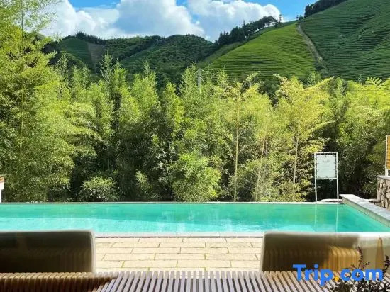 Huzhou Miaoxi Slide Meisu