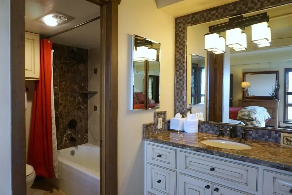 Snowmass Enclave 101