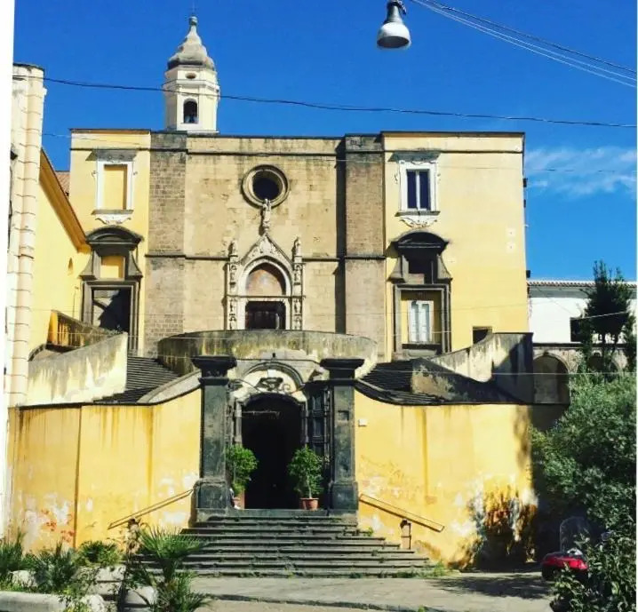 Santi Apostoli House