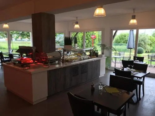 Brit Hotel Rouen Sud Val De Reuil