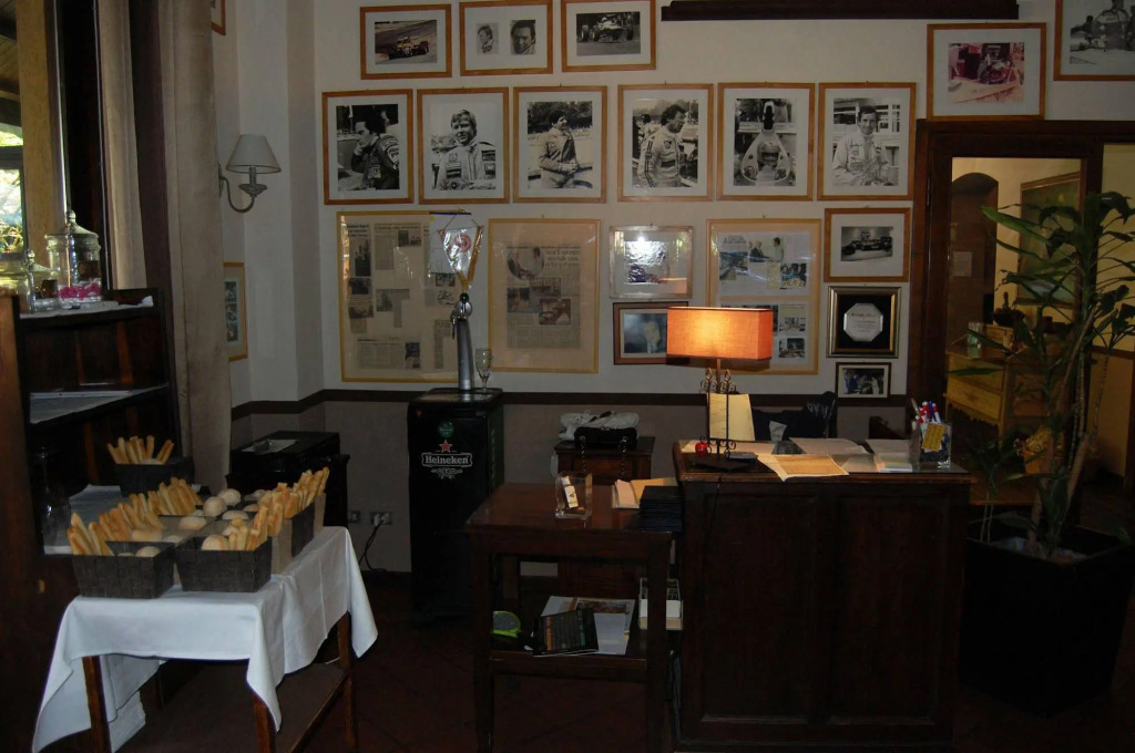 Albergo Ristorante SantEustorgio