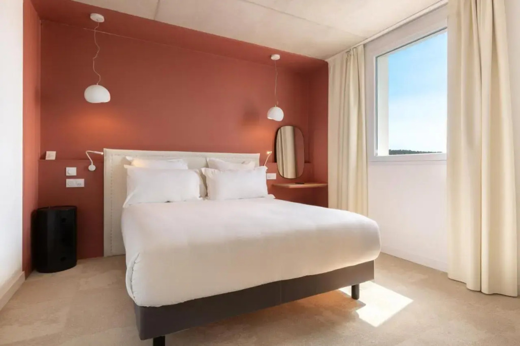Golden Tulip Hotel & Rooftop Martigues Provence
