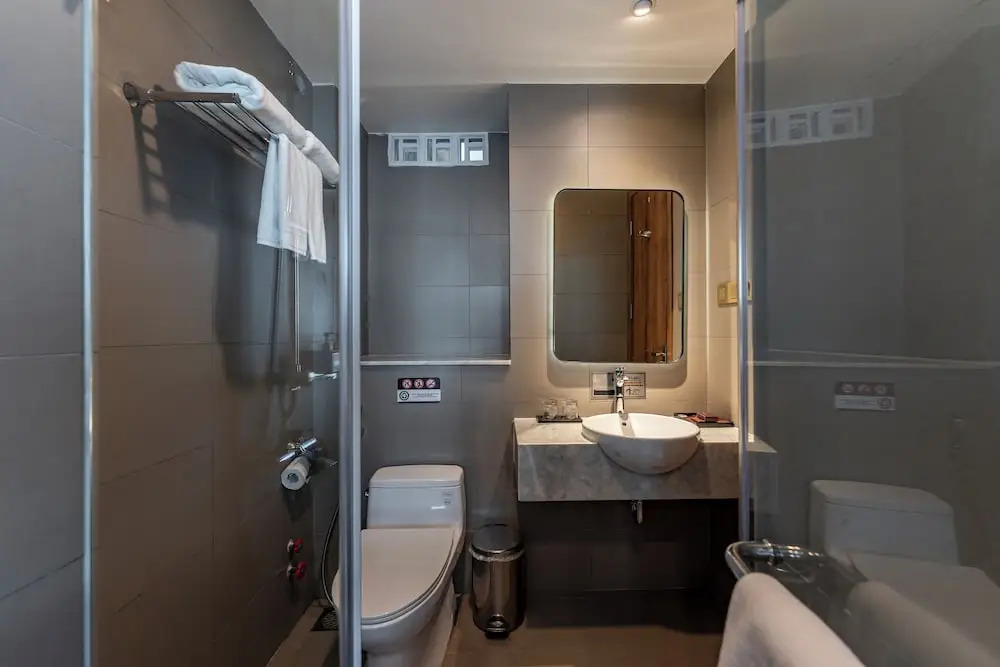 Thanh Long Hotel - Tra Khuc