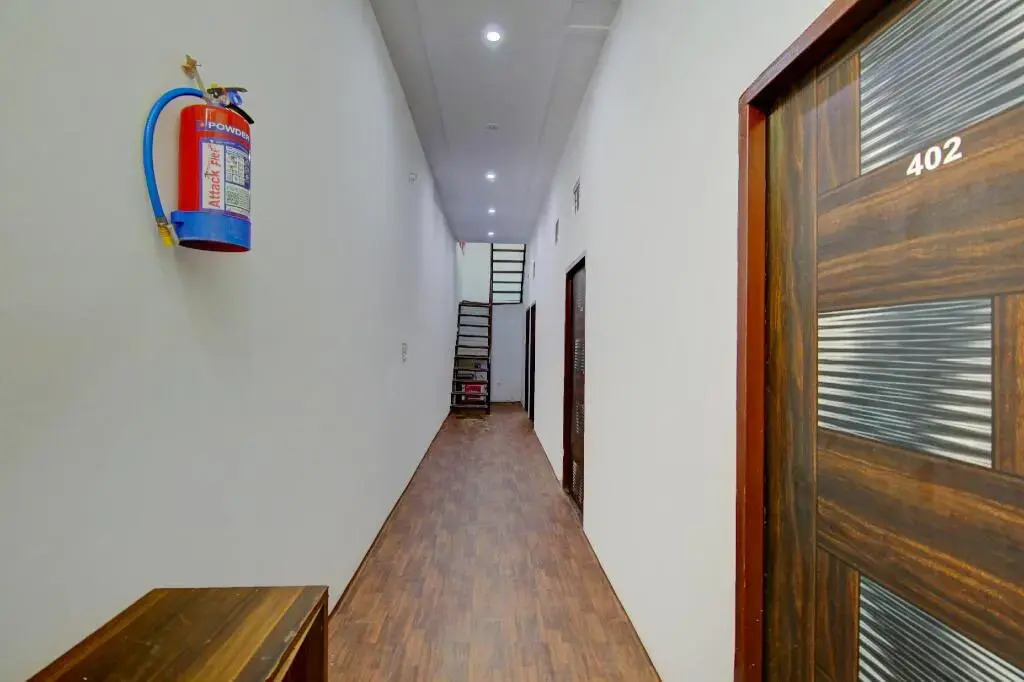 Hotel Kohinoor by OYO Rooms