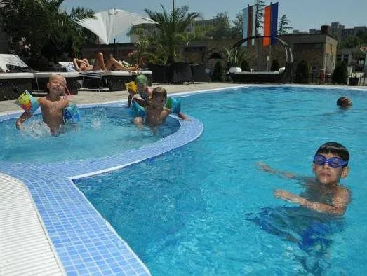 Apart Hotel MIDA