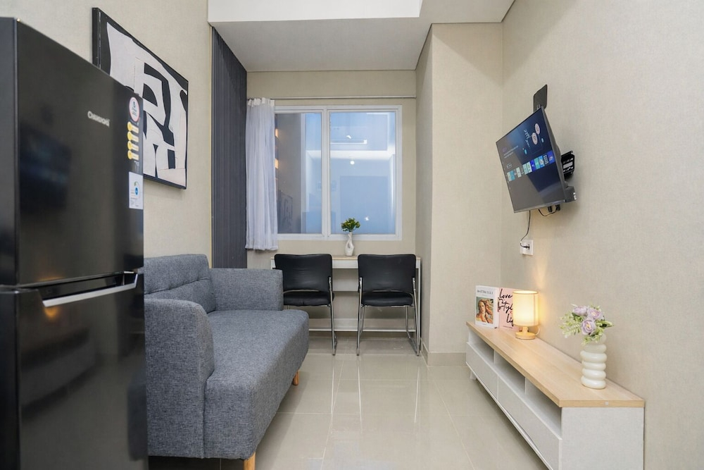 Tranquil 1Br At Royal Sentul Park Apartment