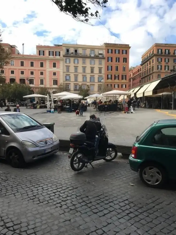 Midtown Trastevere
