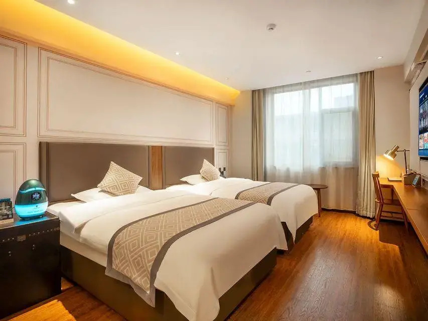 GME Hefei Sanxiaokou Chenghuang Temple Xinghua Park Hotel