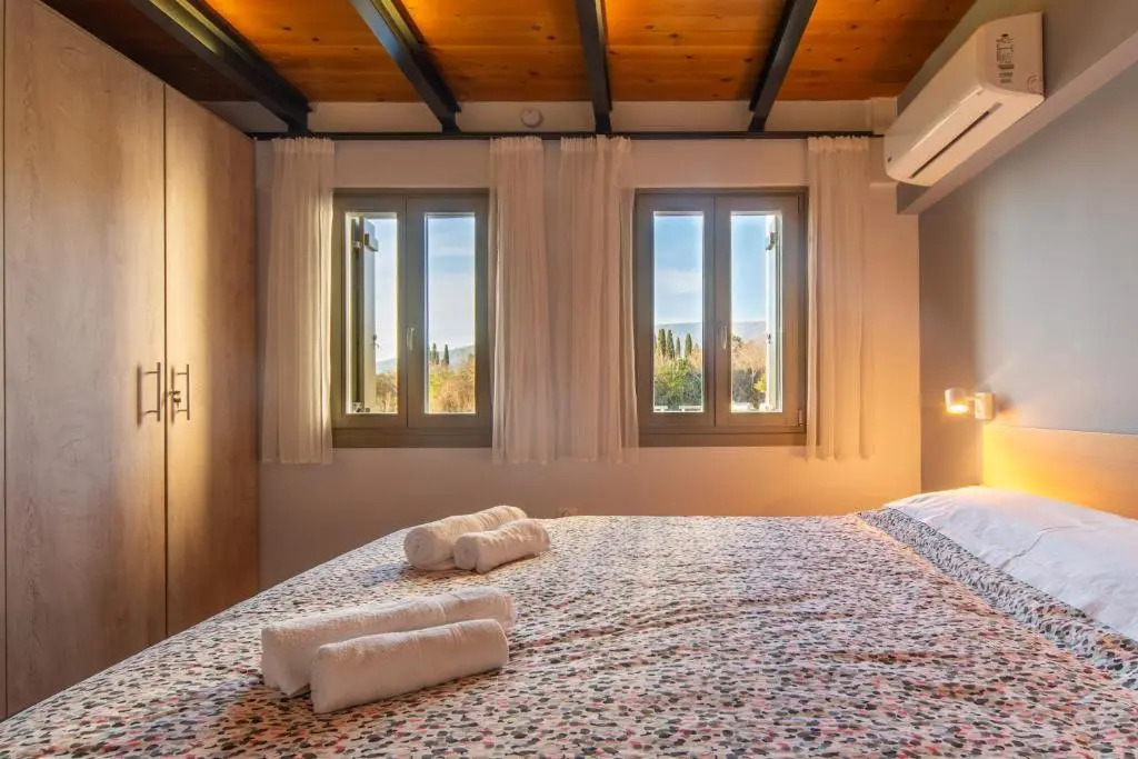 Villa Ambrosia, beach house, Platanidia, Pelion