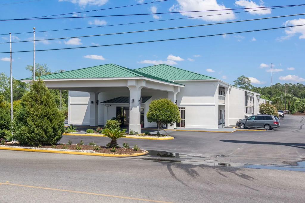 Motel 6 Townsend, GA