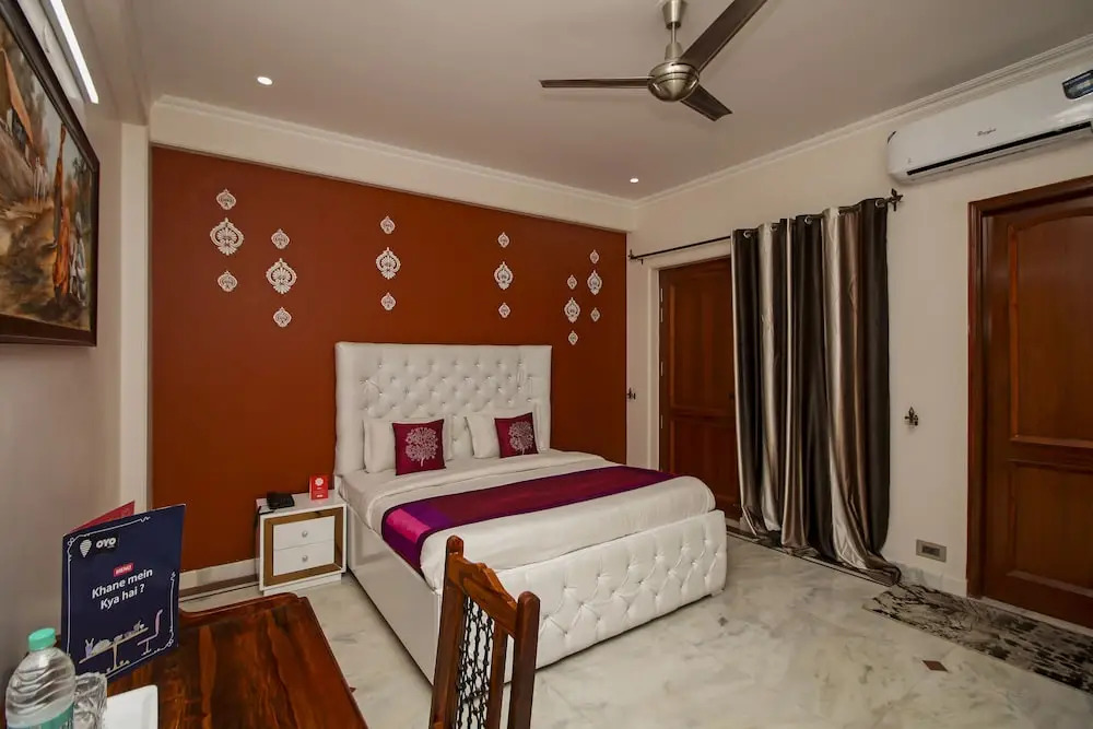 OYO 8430 Absin Hospitality
