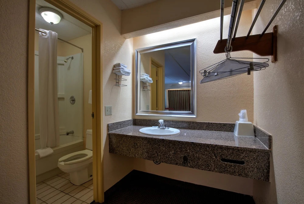 Americas Best Value Inn