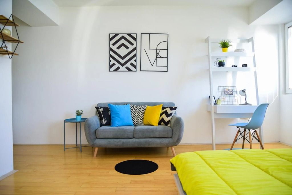 Stylish & Cozy Studio by Danailov Apartments