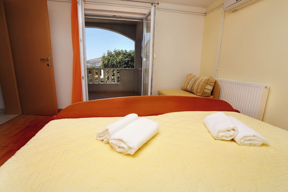 Apartments Marina