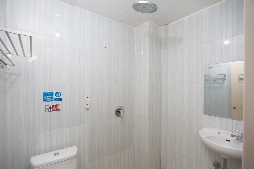AVA Guesthouse Mitra RedDoorz Lampung