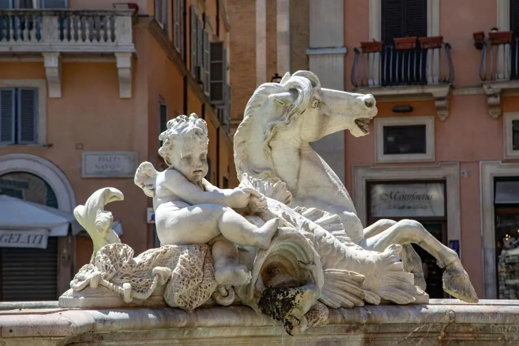 The Right Place 4U Navona Luxury Rooms