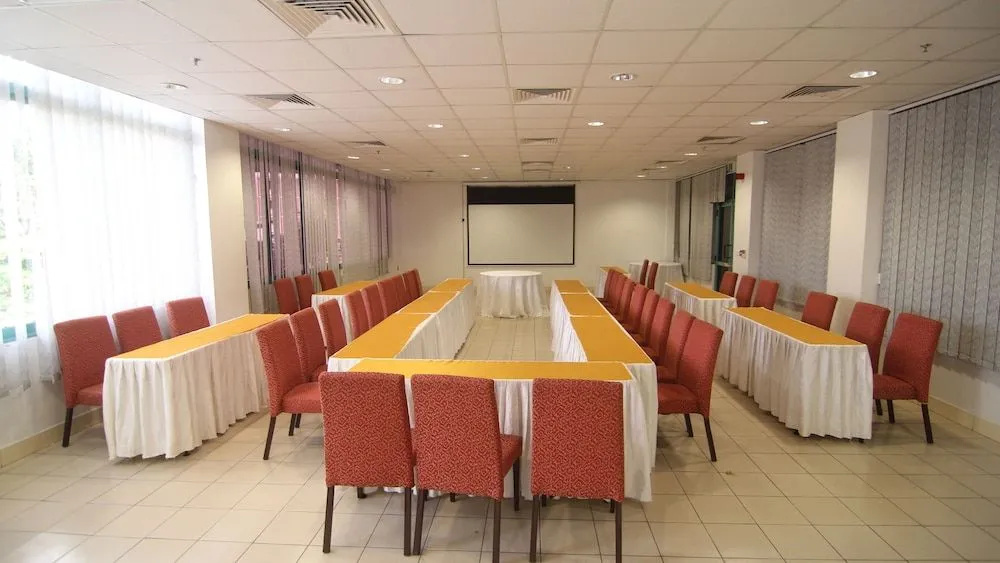 Gold Crest Hotel