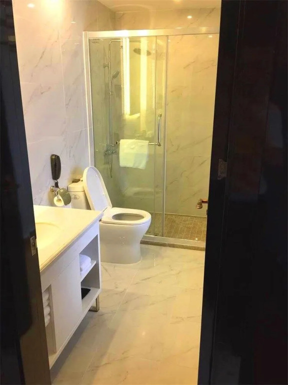 Pullanoman Holiday Inn
