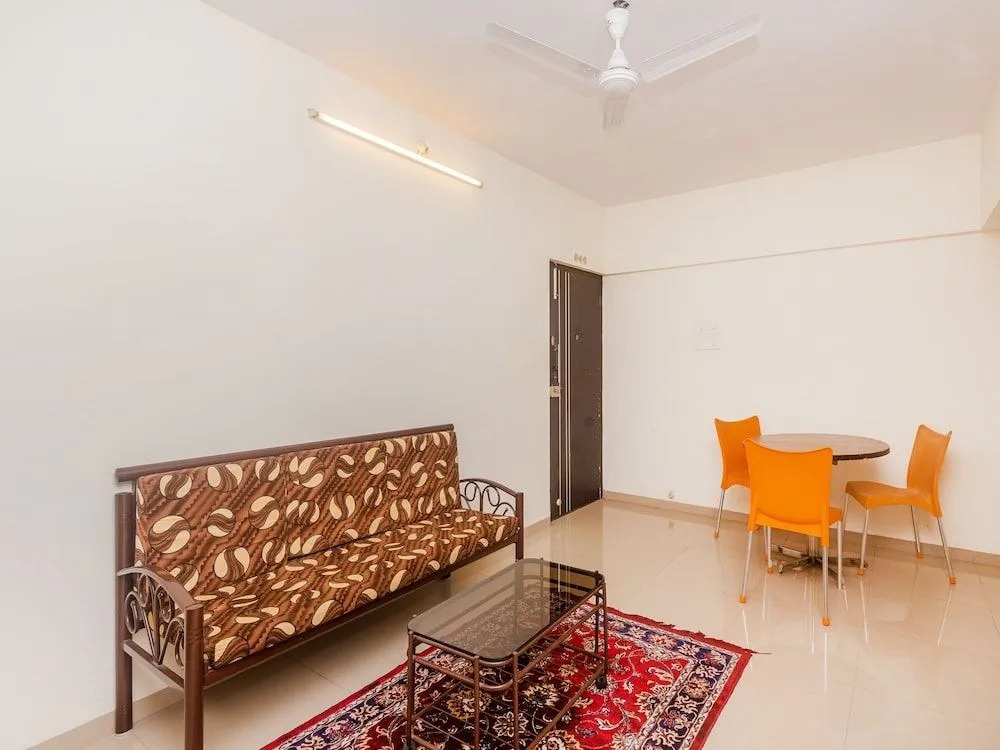 Tuliipstays - Kanjurmarg Pluto Suncity