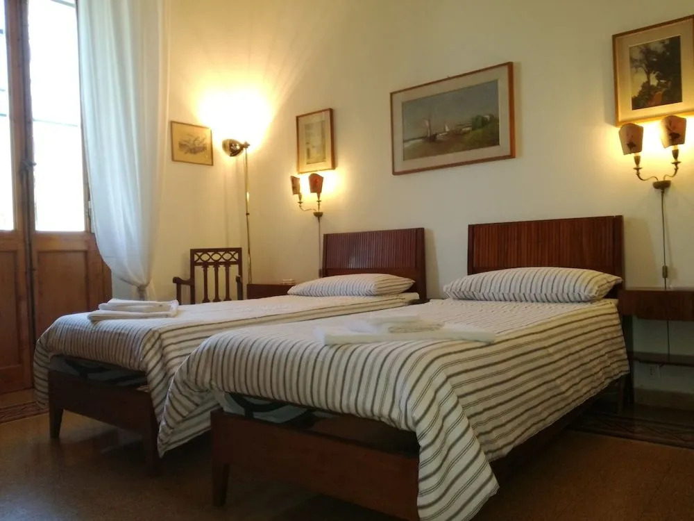 Rooms by Anna