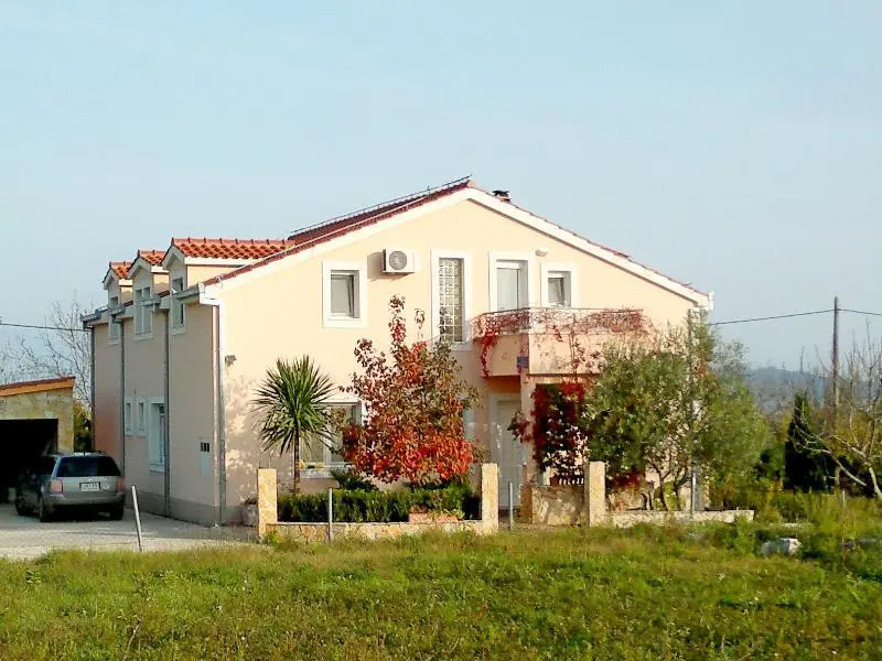 Apartments Drazen