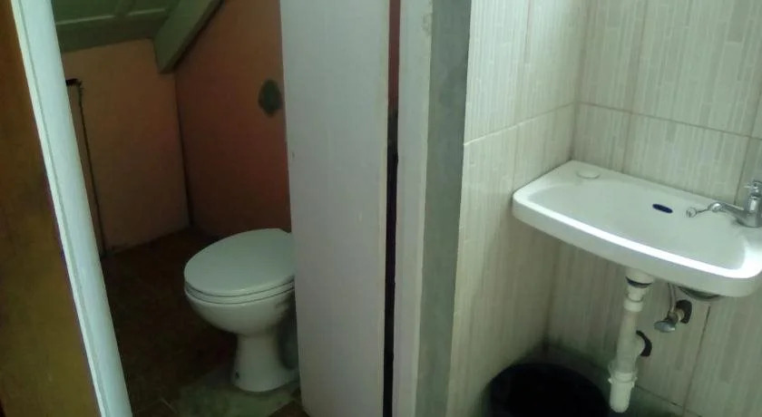 Robert's Guesthouse