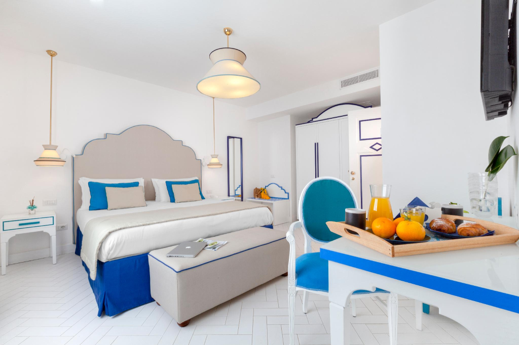 Alimuri Bay Resort