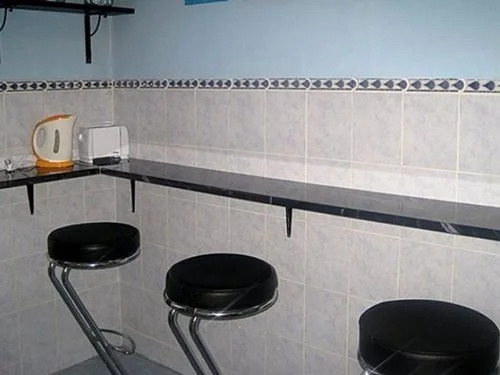 Anadin Female Hostel (хостел для женщин)