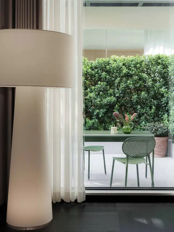 THELILY Designer Hotel