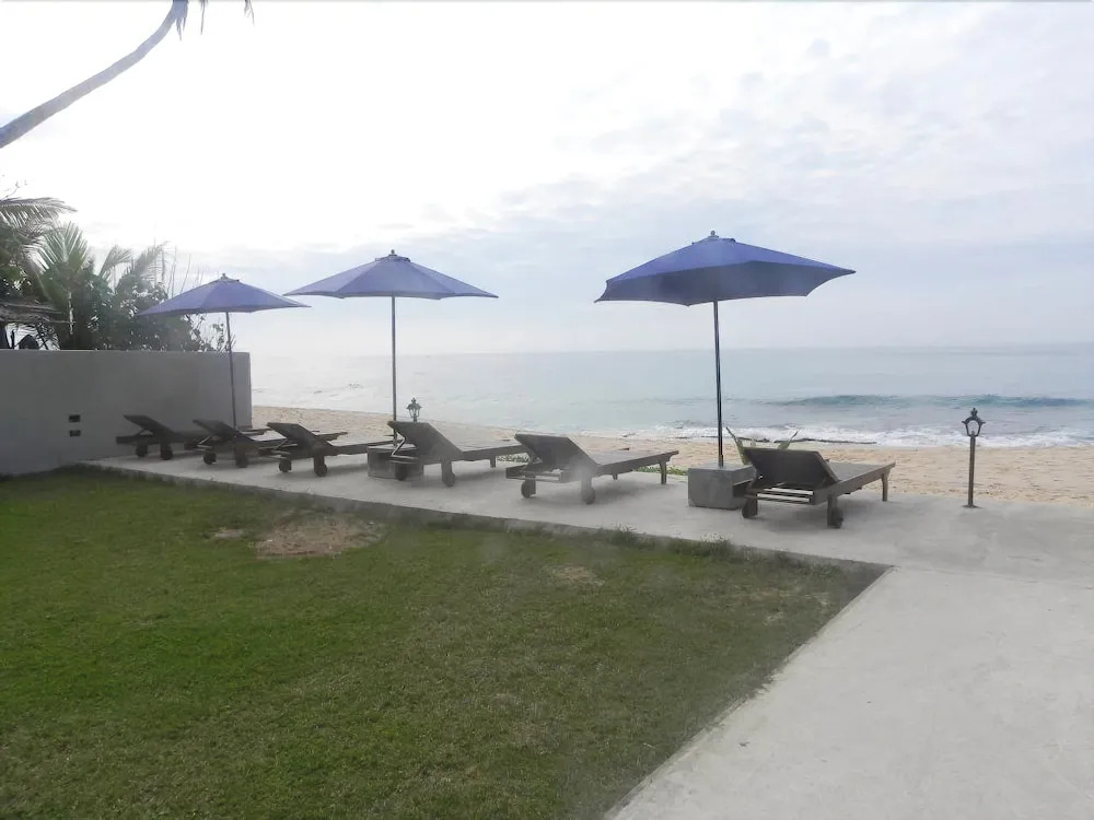 Amanda Beach Villas