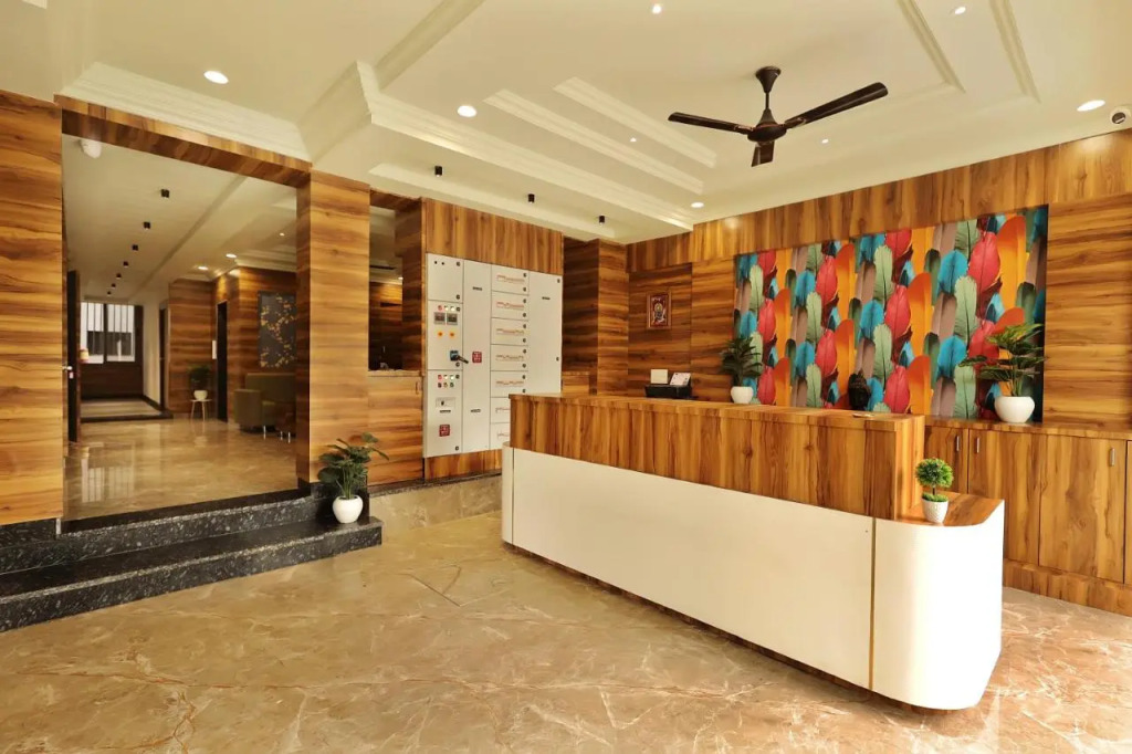 Hotel Sparkle Inn