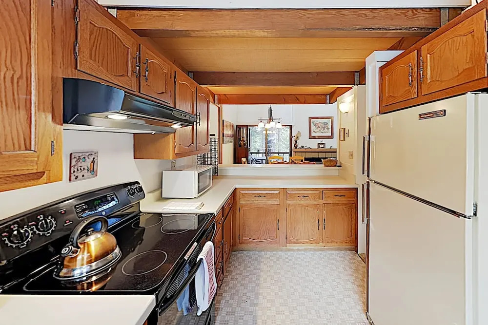 All-seasons , Near Northstar Resort 2 Bedroom Condo