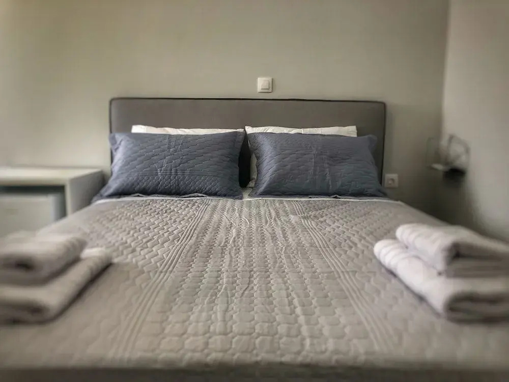 Raise Boutique Rooms in the Center of Athens