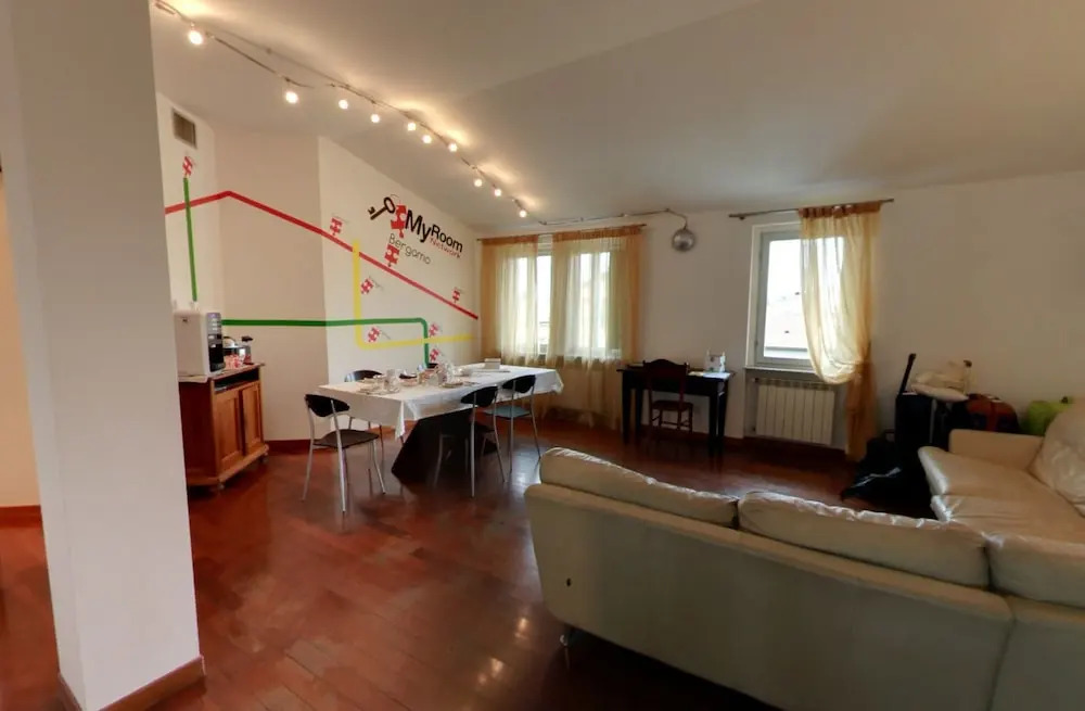 MyRoom Guest House