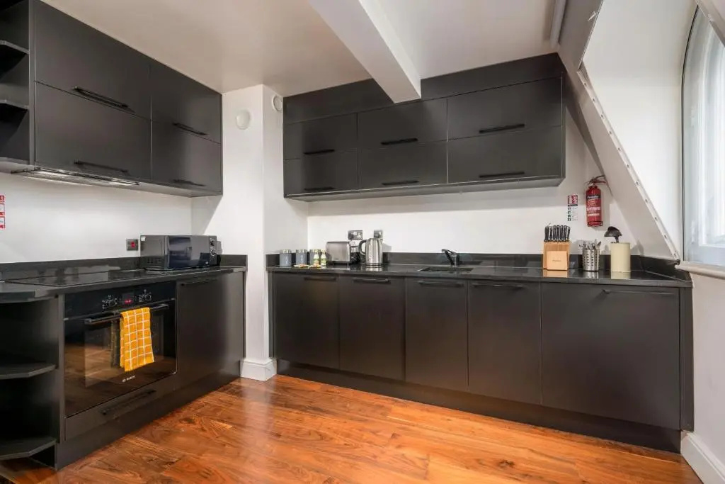 Apartment 4, 48 Bishopsgate by City Living London