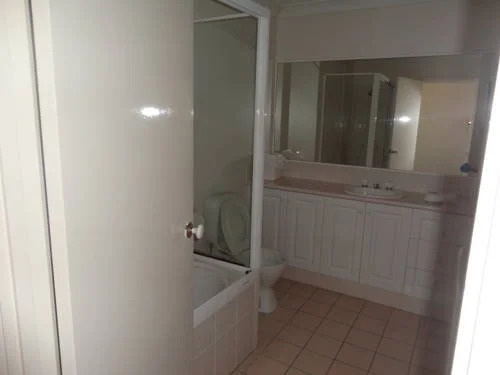 Regent Court Holiday Apartments