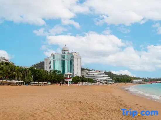 Zhuhai Delong M Seaview Hotel (Lovers Road Seaside Swimming Pool Store)