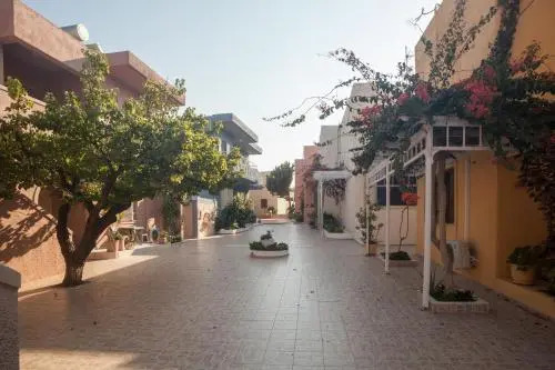 Evina Room And Villas