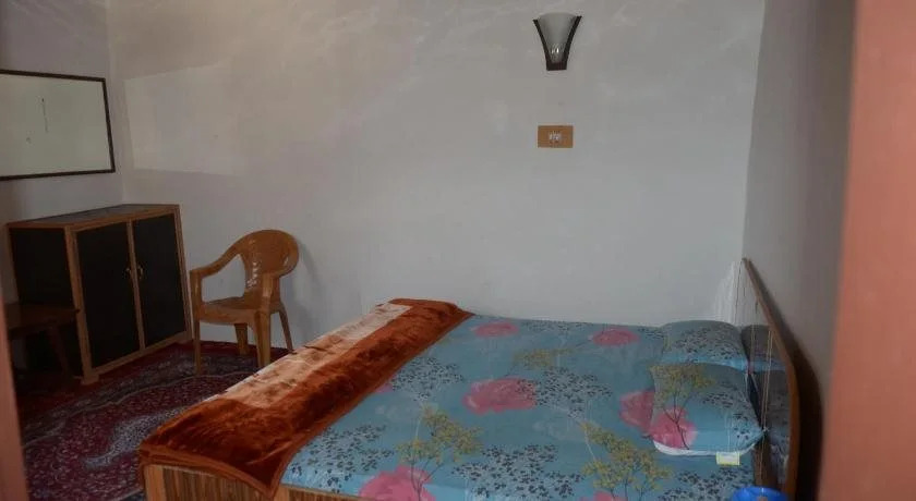 Howrah Guest House