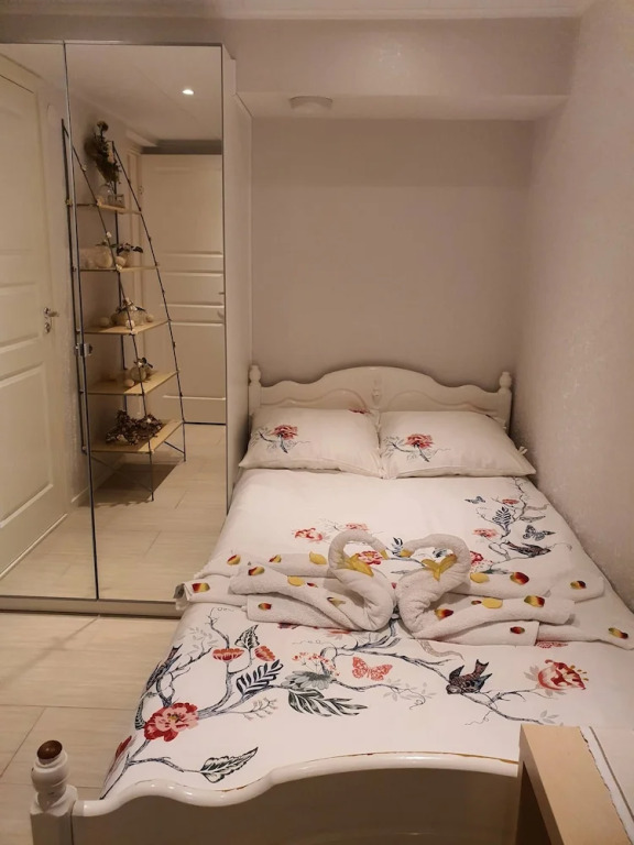 Separate Apartment in Attractive Villa