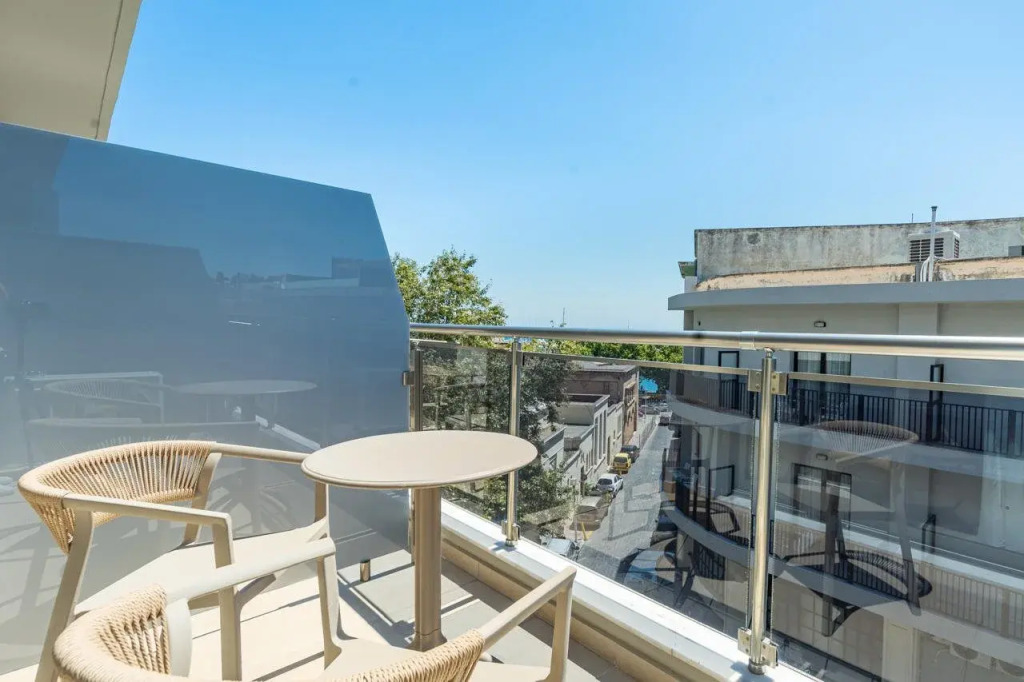Philia Center Suites