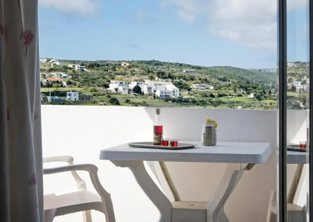 Contaratos Holiday Lettings 3