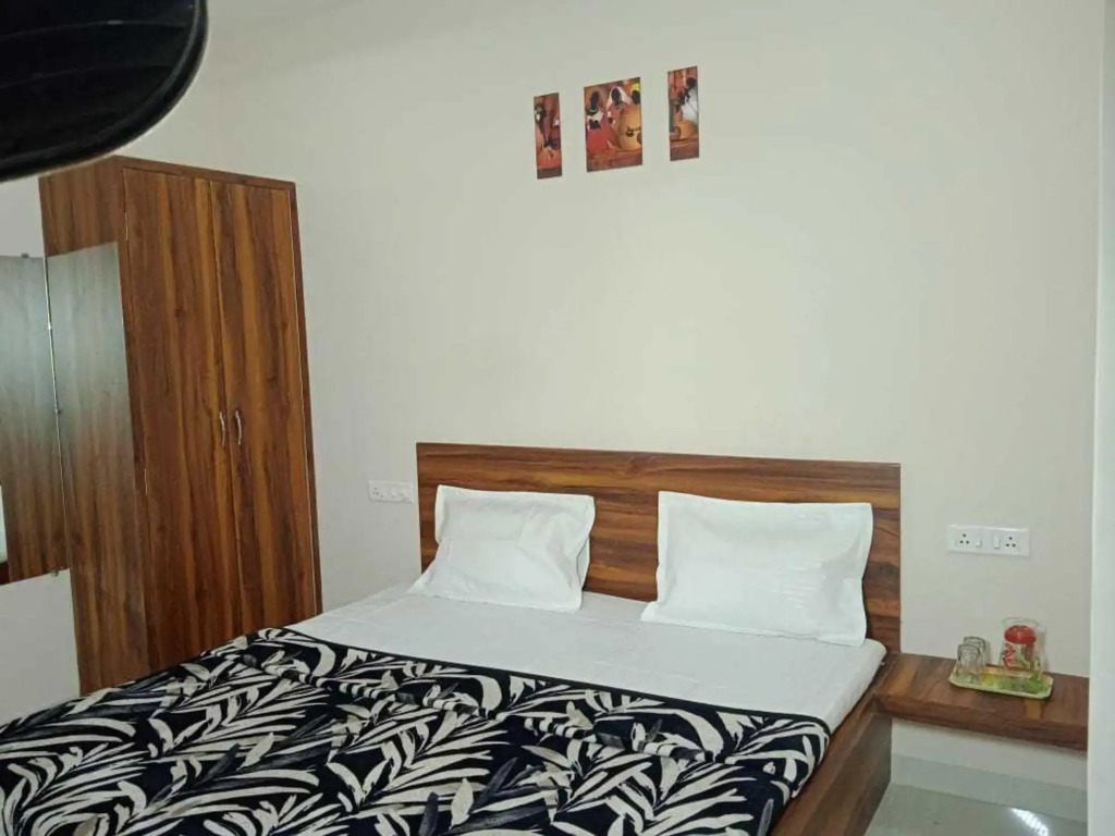 OYO 89527 Hotel Seven View