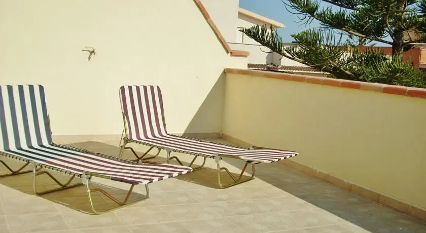BEACHOUSE